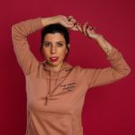 Női kapucnis pulóver - mályva - KÉSZLET